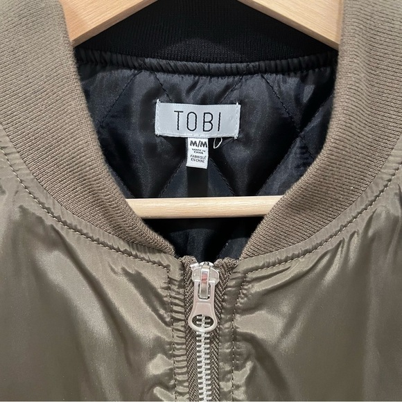 Army Green Bomber Jacket Size Medium - Picture 4 of 8